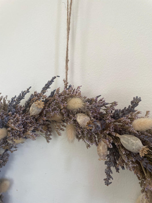Dried Lavender Wreath, Sea Lavender, Poppy Seed Heads & Bunny's tails