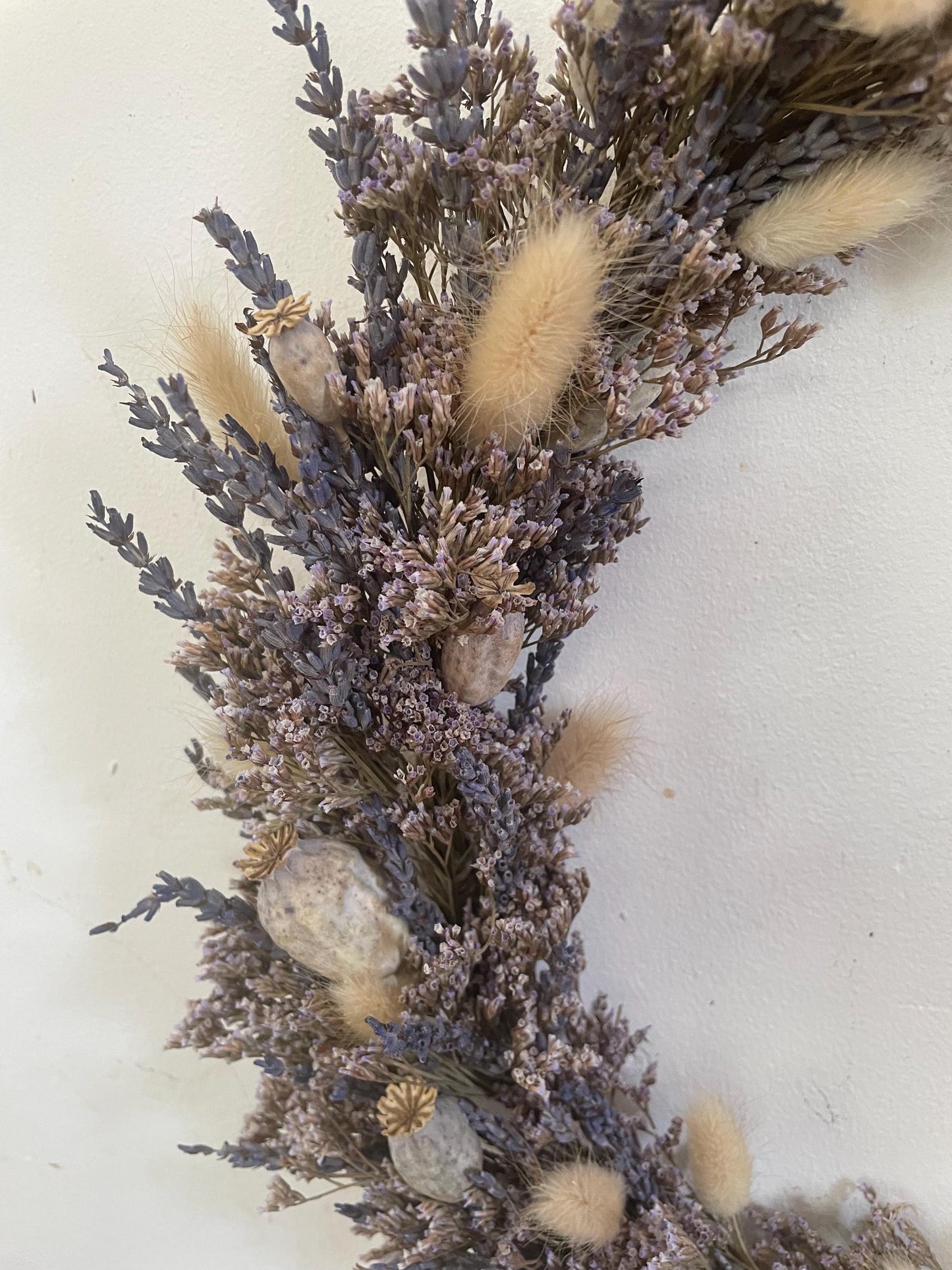 Dried Lavender Wreath, Sea Lavender, Poppy Seed Heads & Bunny's tails