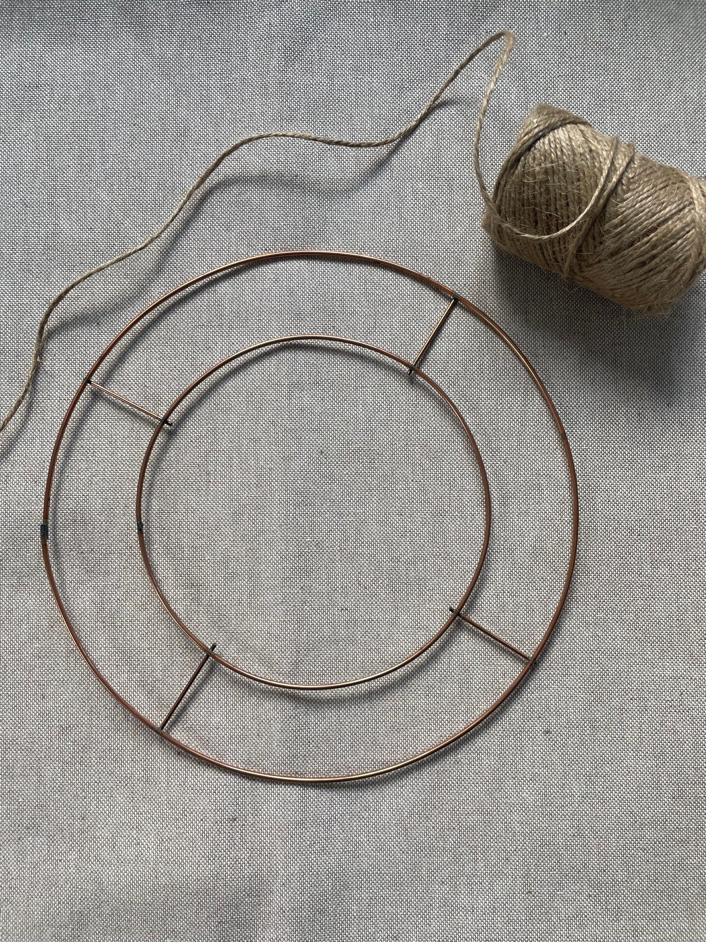 8" Flat Wire Wreath Frame